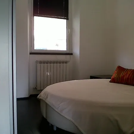 House 22 Vila