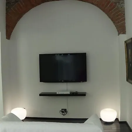 House 22 * Moneglia